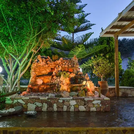 Emilia's Little Semesterbostad