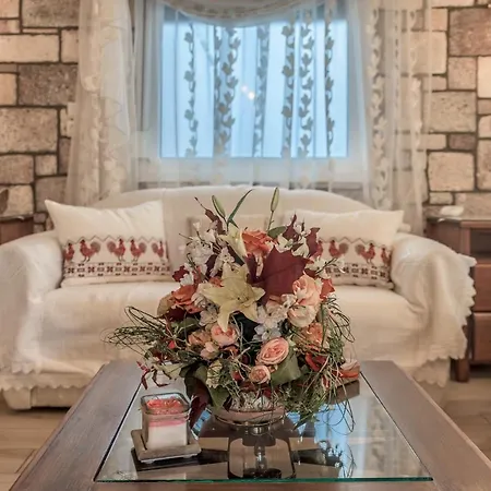 Emilia's Little Semesterbostad *