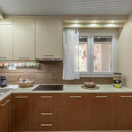Emilia's Little Holiday home Agioi Anargyroi (Milos)