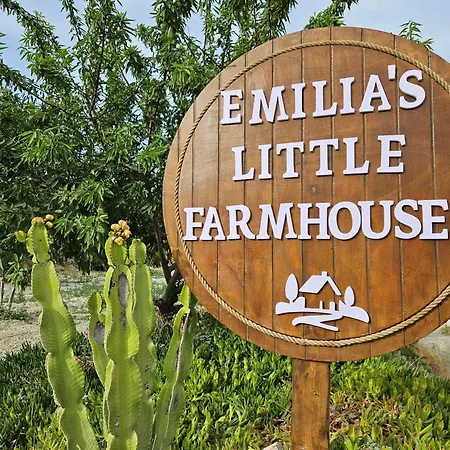 Semesterbostad Emilia's Little