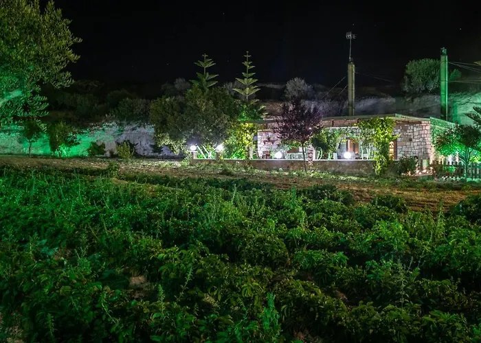 Emilia's Little Holiday home *